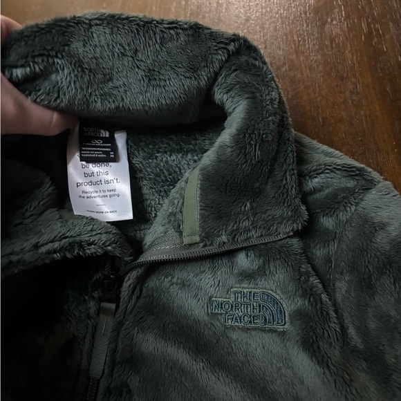 New With Tags The North Face Forest Green Fleece Jacket - Picture 2 of 4